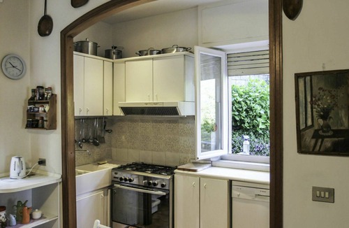 Nesso Apartment | Nice apartment for 4 guests with A/C, WIFI, TV, terrace and pets allowed