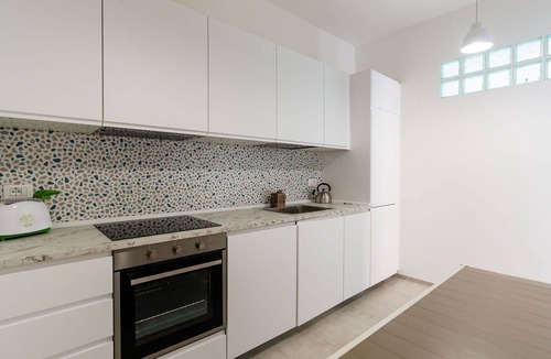 Bussana Apartment | Nice apartment for 6 guests with WIFI, A/C, TV, terrace and pets allowed