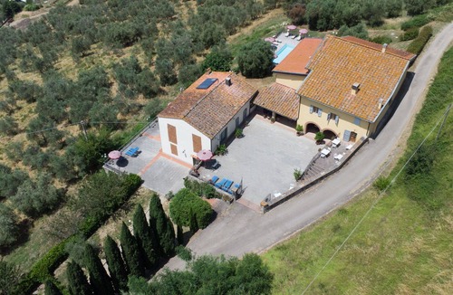 Montebonello Apartment | Nice apartment for 8 guests with pool, WIFI, TV, pets allowed and panoramic view