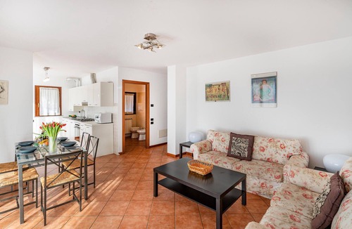 Agra Apartment | Nice apartment in Agra (VR)