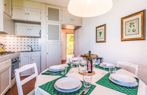 Rosignano Marittimo Apartment | Nice apartment for 7 people with pool, WIFI, TV and patio