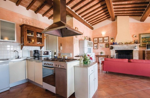Montagnano House | Nice home in Monte San Savino (AR)