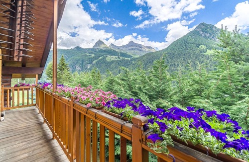 Magneaz-Palouettaz House | Nice home in Champoluc (AO) with sauna