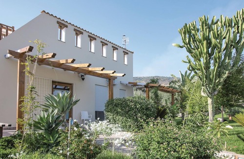Joppolo House | Nice home in Joppolo with WiFi