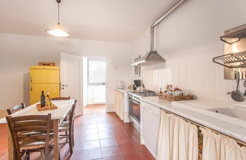 Viterbo House | Nice home in Montefiascone VT
