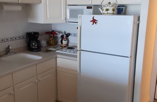 Ortona Park Condo | Ocean Front Condo. Magnificent Beach View.1B 1B Sleep 4. Hot tab & 2 pools open