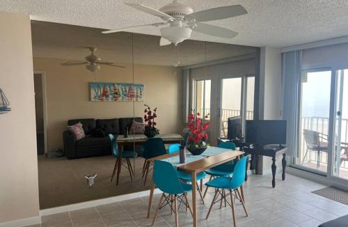 Northeast Virginia Beach House | Oceanfront condo, ocean view and indoor pool