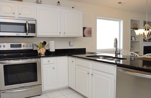 Topsail Beach House | Oceanfront Paradise | Private Beach Access | Topsail Beach | Sleeps 10