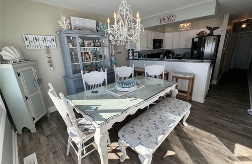 Holgate House | OCEANFRONT! PRIVATE BEACH ACCESS. Yr round RENTALS ! 914-475-1235