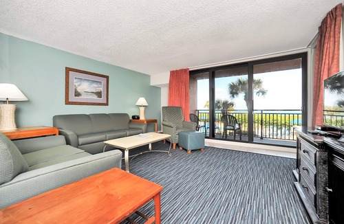 Indian Harbour Beach Resort | Oceanique 1: Coastal Getaway: 2BR Beachfront Resort Condo