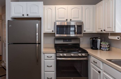 Cape May Court House House | Ohana Hideaway- New Rental 2023! 9 min to beach