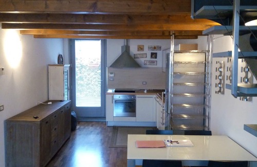 Bergamo Apartment | Old City View Apartment
