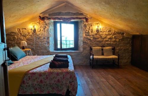 Penna San Giovanni House | Old House