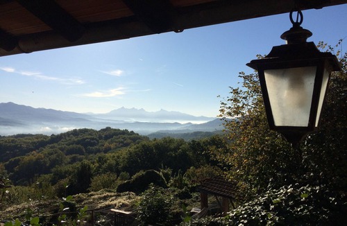 Pontremoli House | Old rectory in medieval village