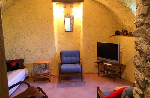 Pontremoli House | Old rectory in medieval village