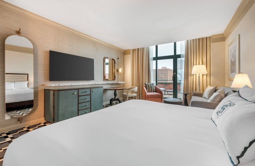 Wholesale District Hotel | Omni Severin Hotel