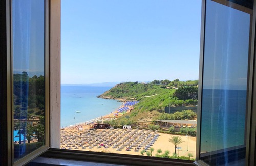 Le Castella Apartment | Onde Blu Apartment N1 with Terrace