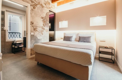 Solcio Bed & Breakfast | Orient Suite in Gio&Leo GuestHouse - Lakeside L&B