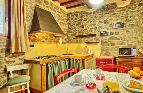 Castelnuovo Berardenga Apartment | Orietta 1 - Apartment with swimming pool