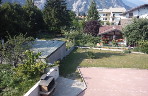 Oulx Apartment | Oulx, spacious mountain accommodation