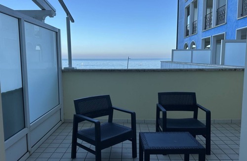 Loreto Apartment | P046 - Porto Recanati, wonderful sea front three-room apartment