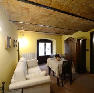 Nizza Monferrato Apartment | Palazzo Centro Alloggi Vacanza
