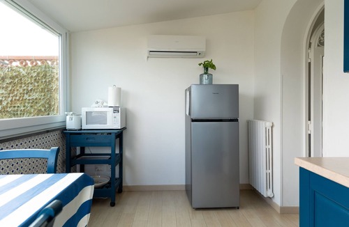 San Pietro House | Panoramic apartment with garden and private parking