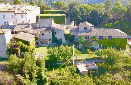 Spoleto Apartment | Panoramic holiday apartment Torre Colombaia 4+2 pax