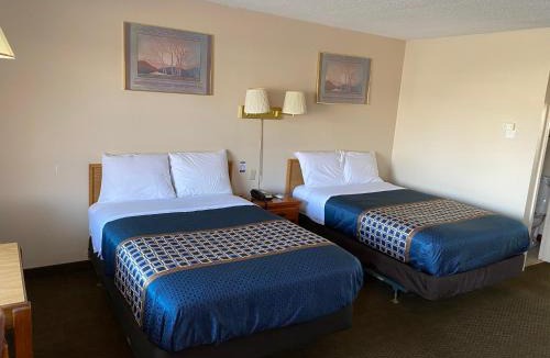 Corning Hotel | Parkview Motel