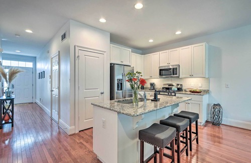 Rehoboth Beach House | Patio & Pool Access: Rehoboth Beach Retreat