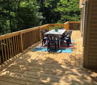 Somerset House | Peaceful Somerset Getaway on Lake Cumberland