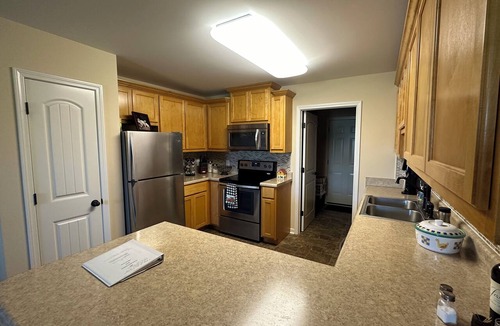Culleoka House | Peaceful Walnut Hill Hideaway Farm 2/2 100 acres pasture views Sleeps up to 6
