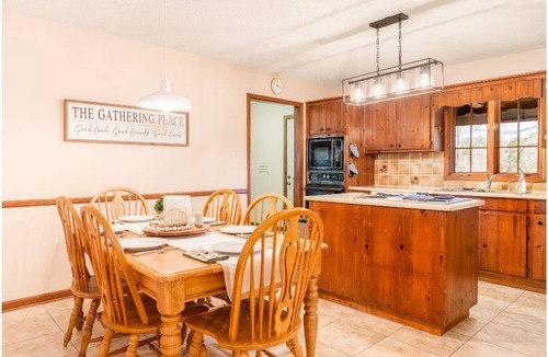 Serenity Bay House | Perfect Summer get away! Charming 4 bedroom lake front home.
