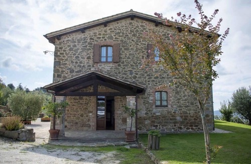 Guzman Villa | Perfectly Restored Apartment Equipped With Modern Amenities
