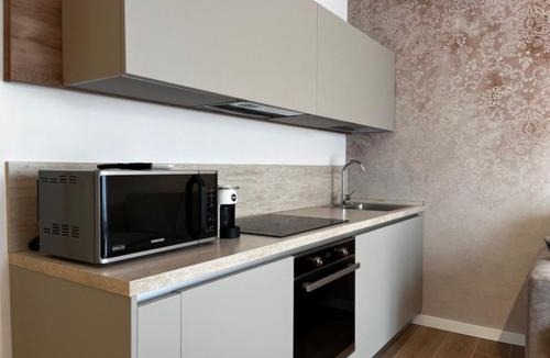 Garda Apartment | Pergola Garda Suite The 5 Guest Retreat