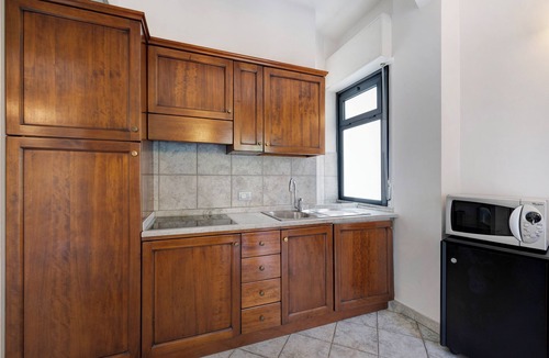 Varigotti Apartment | Pet-Friendly Apartment "18 Mehari" with Balcony & Wi-Fi