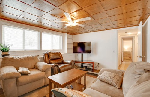Spring Lake Park Apartment | Pet-Friendly Minneapolis Apt Near Shops & Dining!