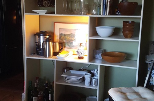 La Follette House | Pet friendly spacious flat property & beautifully shaded. GREAT 4 family reunion
