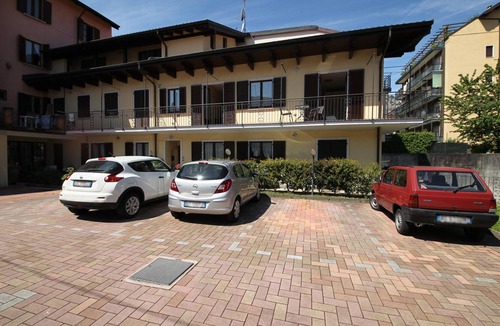 Baveno Apartment | Petalo Bianco 100m from lake, Baveno, Italy