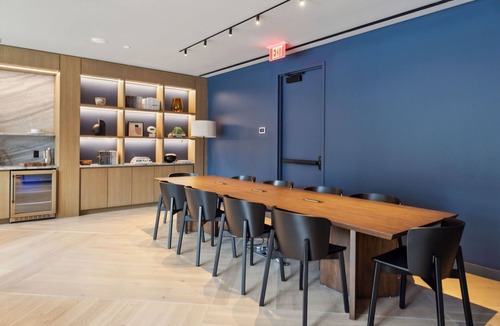 Buzzard Point Apartment | Placemakr Buzzard Point