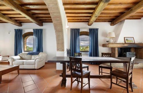 Barberino Tavarnelle Villa | Podere Beccalorzo con piscina