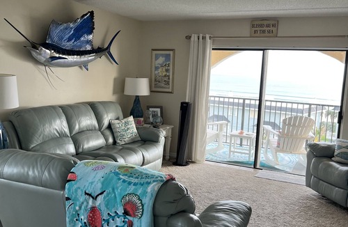 Ponce Inlet Condo | Ponce Inlet 6th Floor Ocean View Corner Unit- 2bdrm 2bath- Non Drive Beach