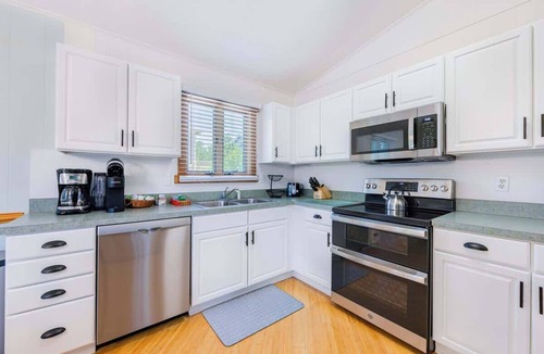 Ocean Sands House | Pool, Hot Tub, Quick Walk to the Beach, EV Charger