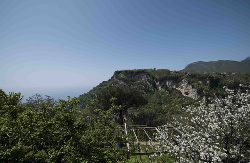 San Lazzaro Cabin | Poppy with en-suite bathroom - hiking Amalfi coast - Path of Gods