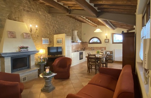 Siena House | Porcilaia tiny countryside property, shared pool, ideal base to discover Tuscany
