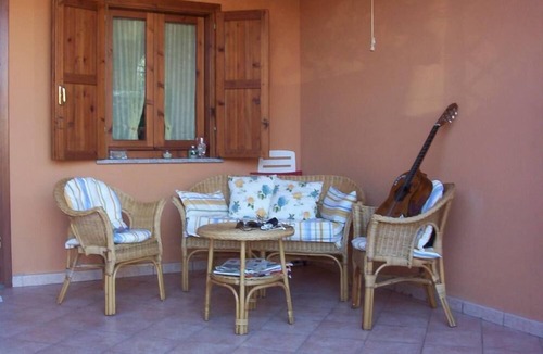 Porto Alabe House | Porto Alabe: At 100 meters from the beach, the cool of the house to relax in the garden