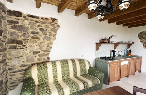 Posada House | Premium Townhouse: Panoramic Rooftop Terrace with Nature and Ocean Views