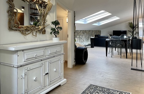 Tiche Apartment | Premiun Aprtment NIke