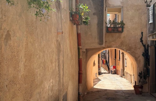 Lipari Historic Centre Apartment | Prestigious historic house with private garden, under the Lipari castle