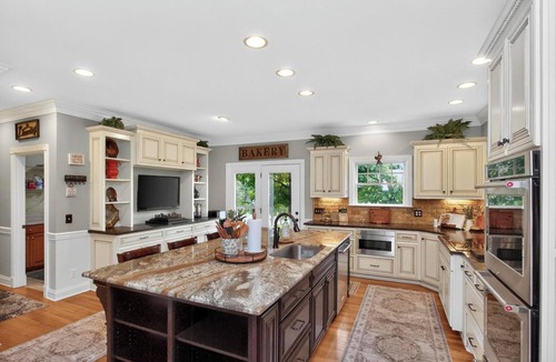 Mount Juliet House | Private 5-Acre Retreat | Hot Tub, Disc Golf & Near Nashville